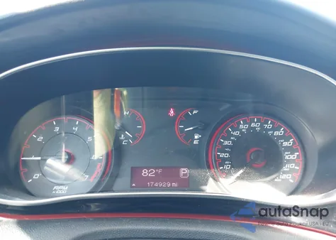 2015 Dodge Dart Sxt z USA, uszkodzony, nr VIN 1C3CDFBB5FD336574